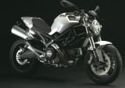 Ducati Monster 696